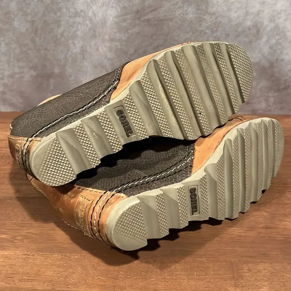 Sorel 1964 wedge snake print tan/gray hiking boots size 6